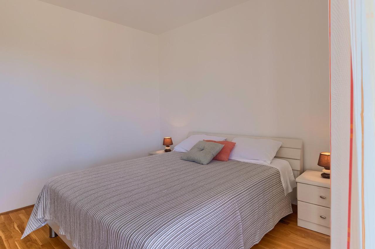 Apartments Boris 771 Fažana エクステリア 写真