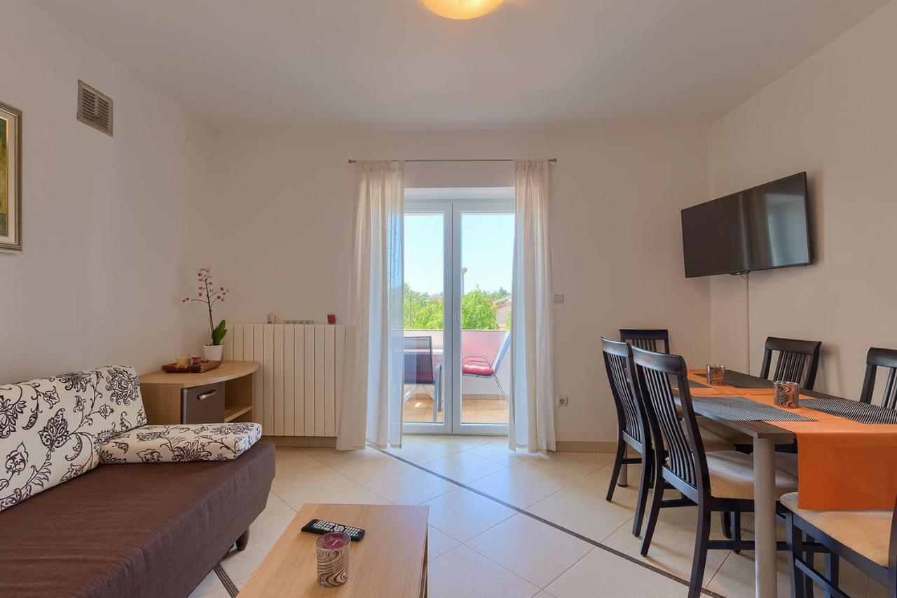 Apartments Boris 771 Fažana エクステリア 写真