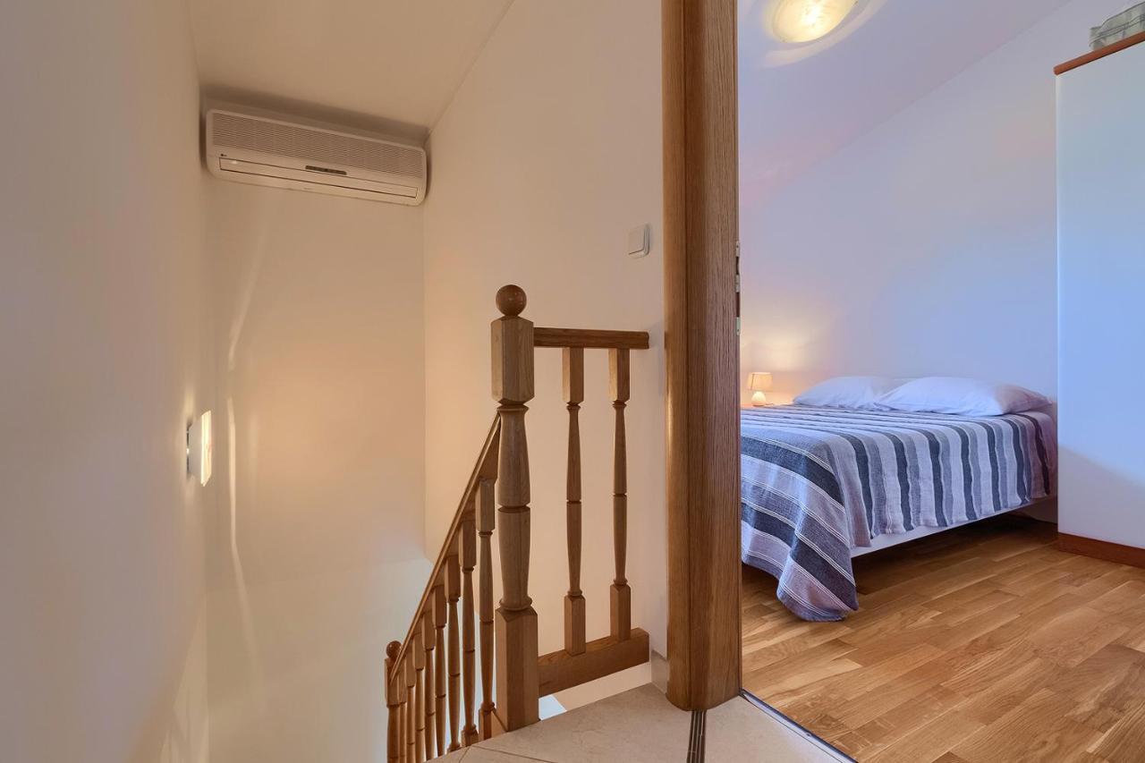 Apartments Boris 771 Fažana エクステリア 写真