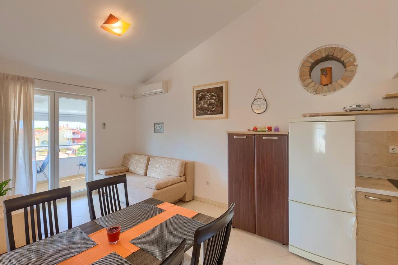 Apartments Boris 771 Fažana エクステリア 写真