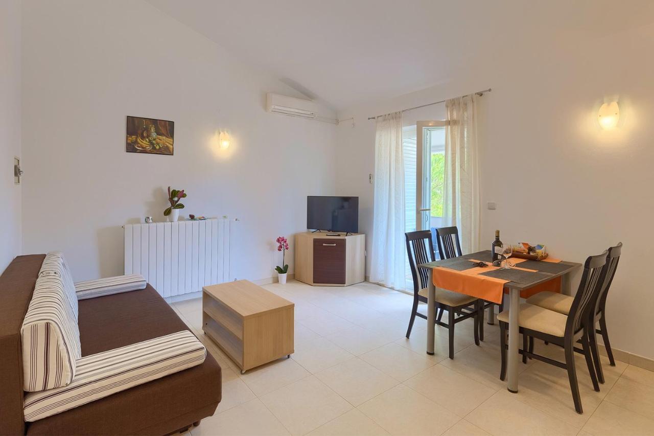 Apartments Boris 771 Fažana エクステリア 写真