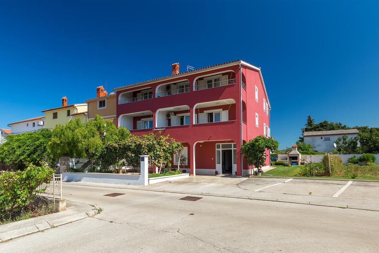 Apartments Boris 771 Fažana エクステリア 写真