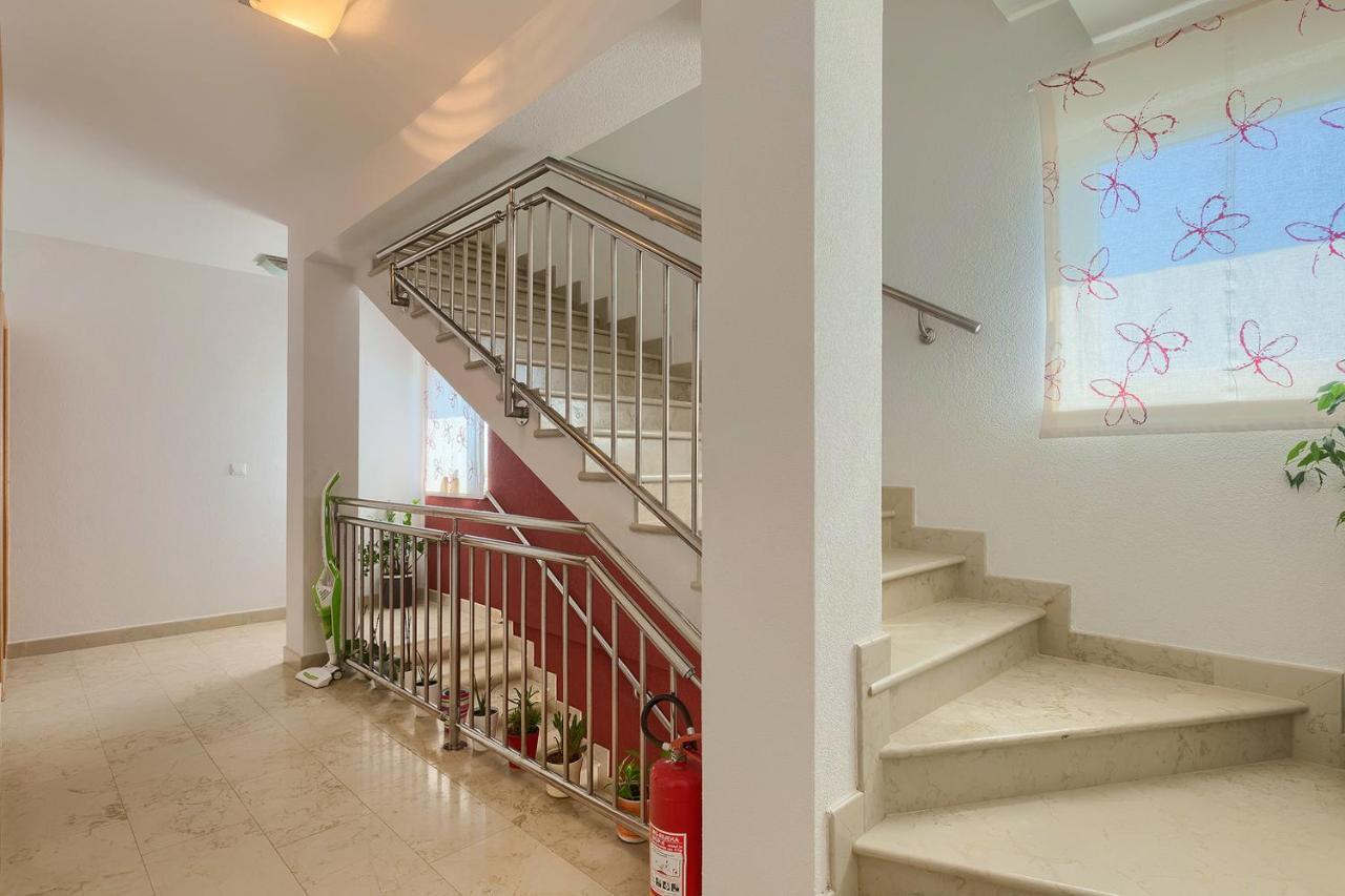 Apartments Boris 771 Fažana エクステリア 写真